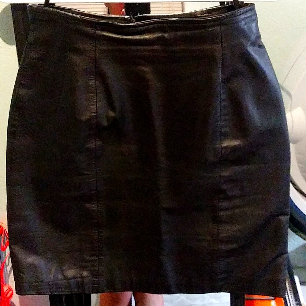 Leather skirt